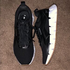 NWOT Reebok Women's Zig Dynamica STR Running Sneakers